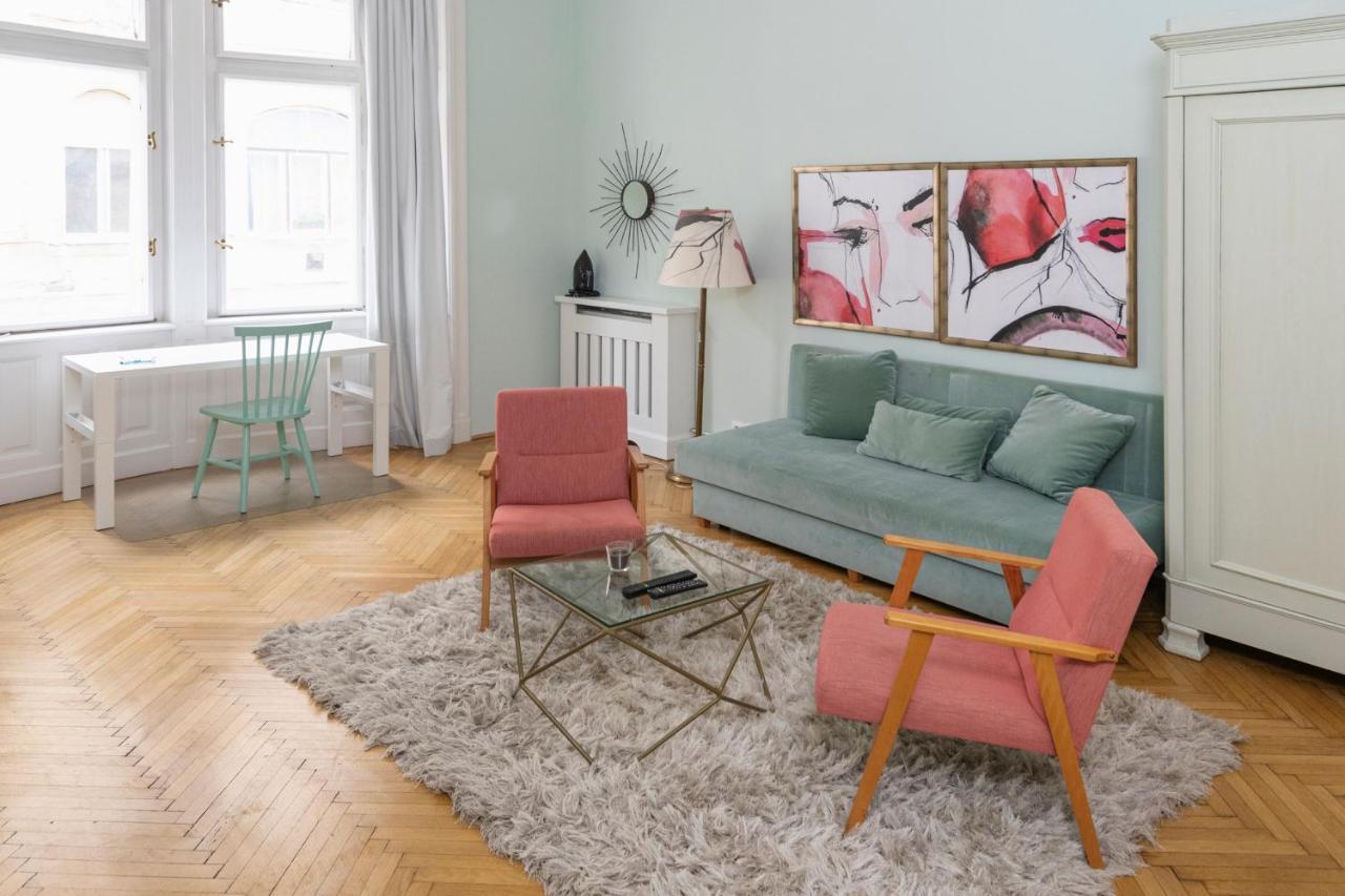 Jettsetter Luxury Apartment By Andrassy Ave & Opera Budapest Exterior photo